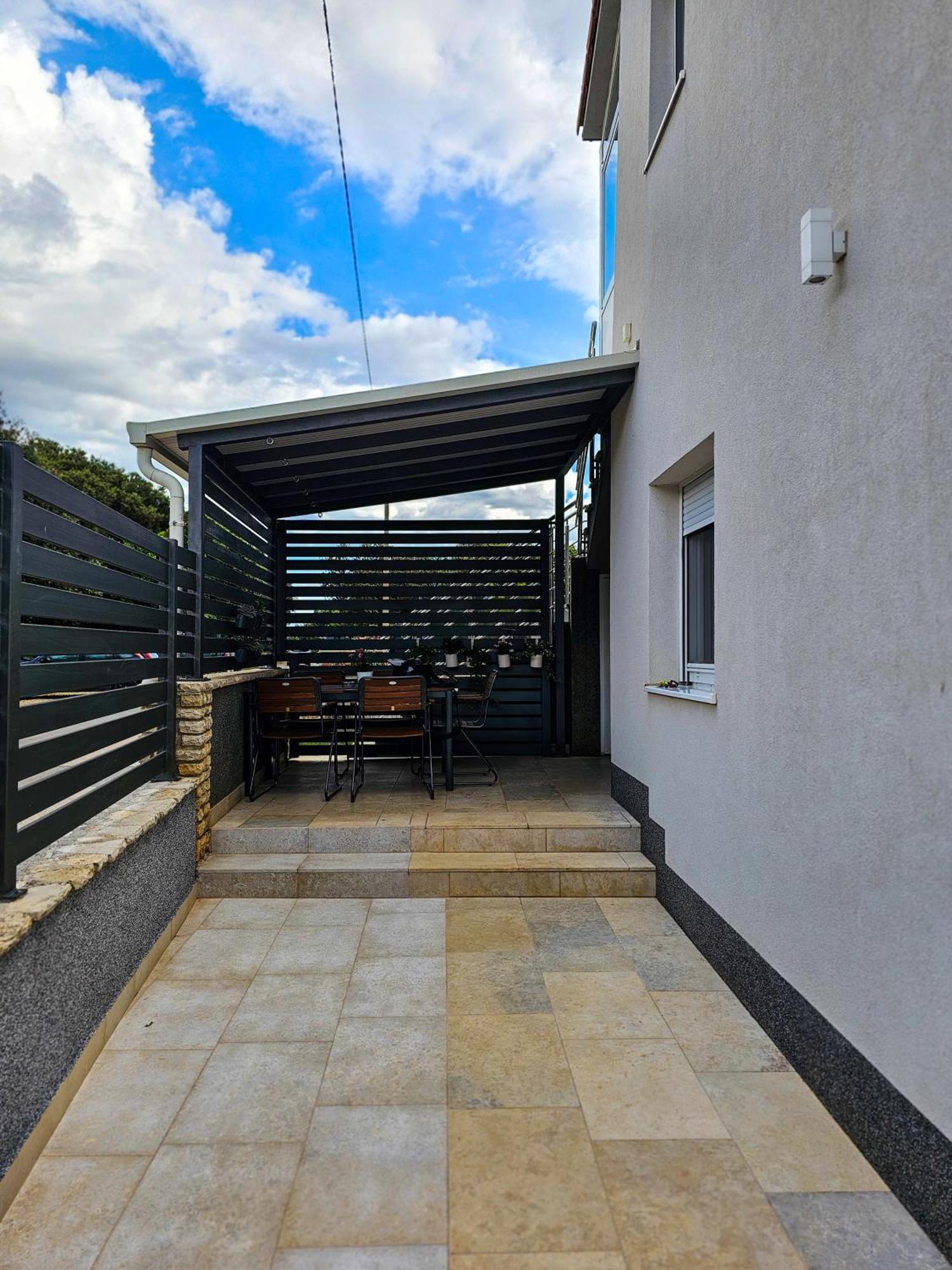 Maki I Mila Apartman Stinjan Pula Exteriér fotografie